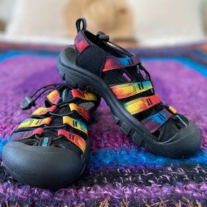 Keen Newport Retro Original Tie Dye W 7.5